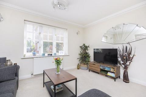 2 bedroom apartment for sale, Milton Road, Bournemouth, BH8