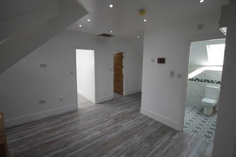 1 bedroom flat to rent - 195 - 197 , High Street , Blackwood