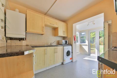 4 bedroom maisonette to rent, Hollingbury Road, Brighton
