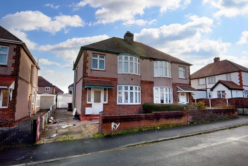 Queens Avenue, Flint, CH6 3 bed semidetached house £139,000