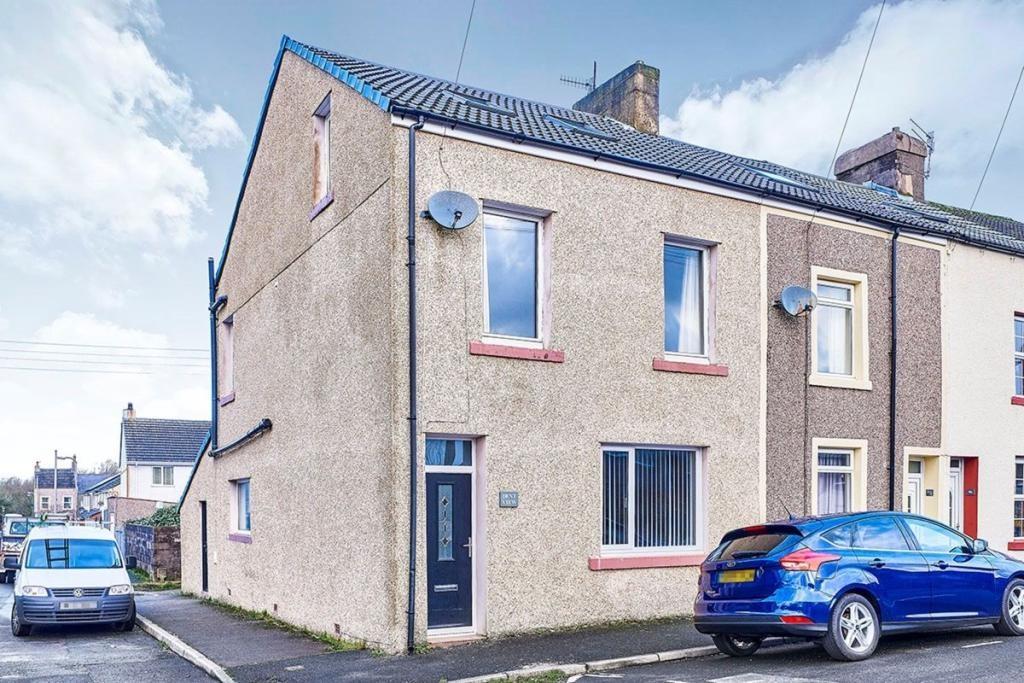 Birks Road, Cleator Moor, CA25 3 bed end of terrace house £110,000