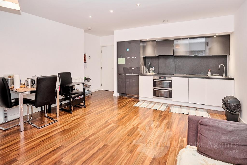 Open Plan Kitchen &amp;