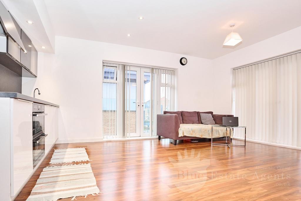 Open Plan Kitchen &amp;