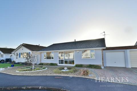 22 Arnold Road, West Moors, Ferndown, BH22 0JX
