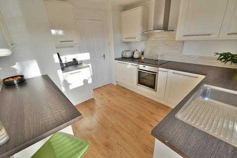 22 Arnold Road, West Moors, Ferndown, BH22 0JX