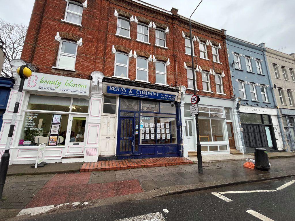 Mill Lane, London, NW6 Property £2,083 pcm (£481 pw)