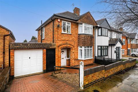 3 bedroom semi-detached house for sale - Valentine Road, Evington, Leicester, LE5