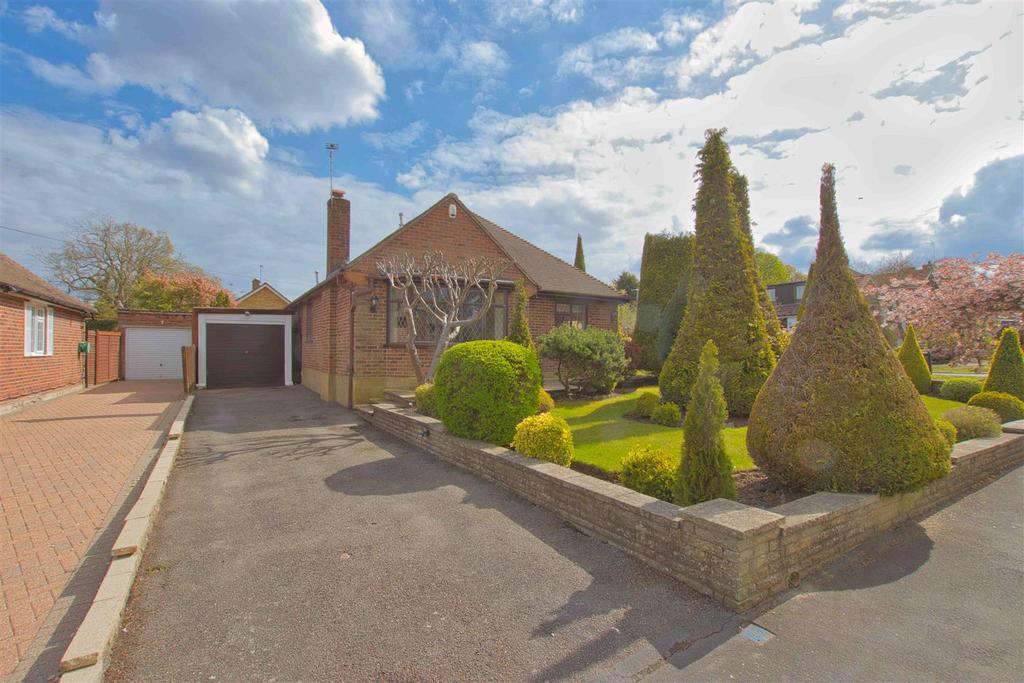 Grange Road, Elstree 3 bed bungalow £995,000