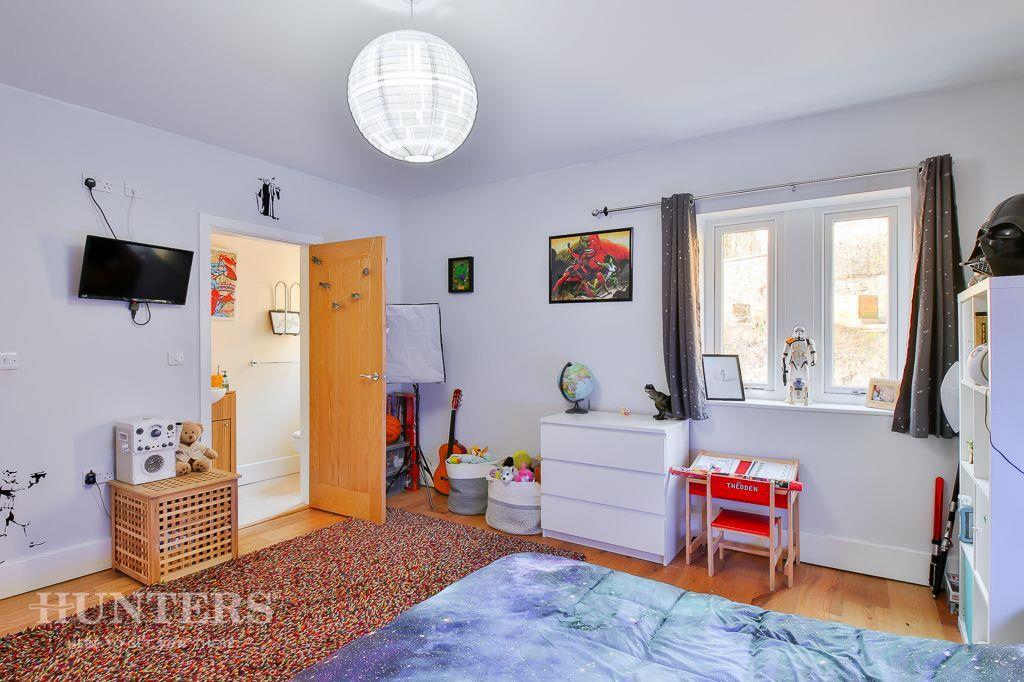 First Floor Bedrooms &amp; En-suites