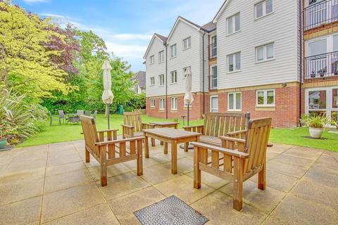 1 bedroom apartment for sale, Penlee Close, Edenbridge