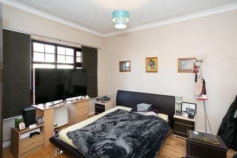 49 Cedar Road, Watford, WD19 4QP