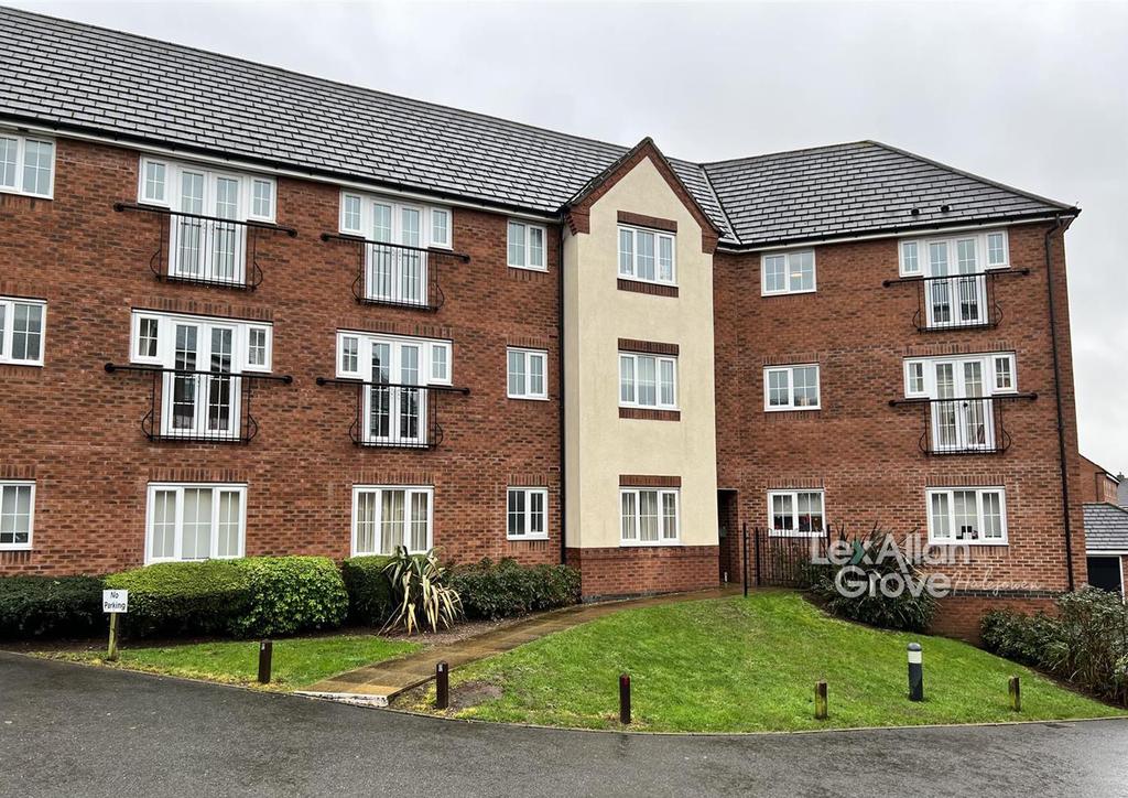 Severn Rise, Rowley Regis 2 bed flat £130,000