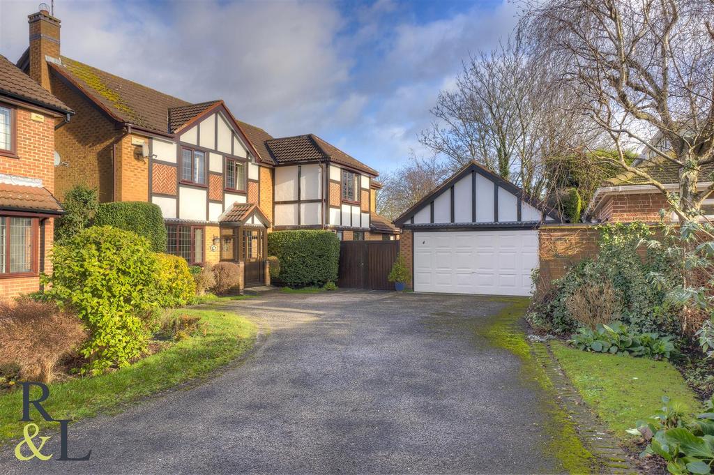 Leigh Close, West Bridgford, Nottingham 5 bed detached house £675,000