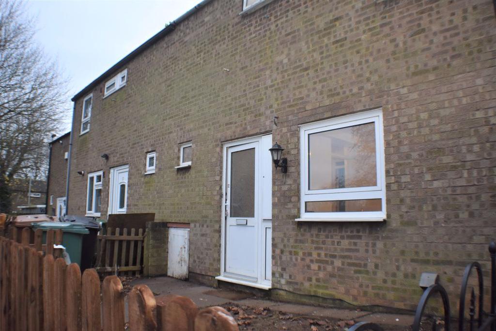 Robin Lane, Wellingborough, NN8 4TH 3 bed terraced house £825 pcm (£