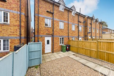 22 Birch Avenue, Leeds, LS15 7QY