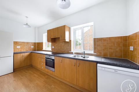 22 Birch Avenue, Leeds, LS15 7QY