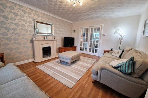 58 Hendre Road, Pencoed, Bridgend, CF35 6TN
