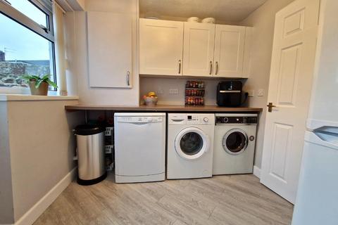 58 Hendre Road, Pencoed, Bridgend, CF35 6TN