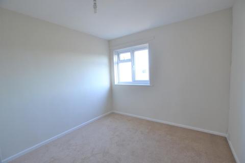 107 Unwin Road, Cheltenham, GL51 6TN