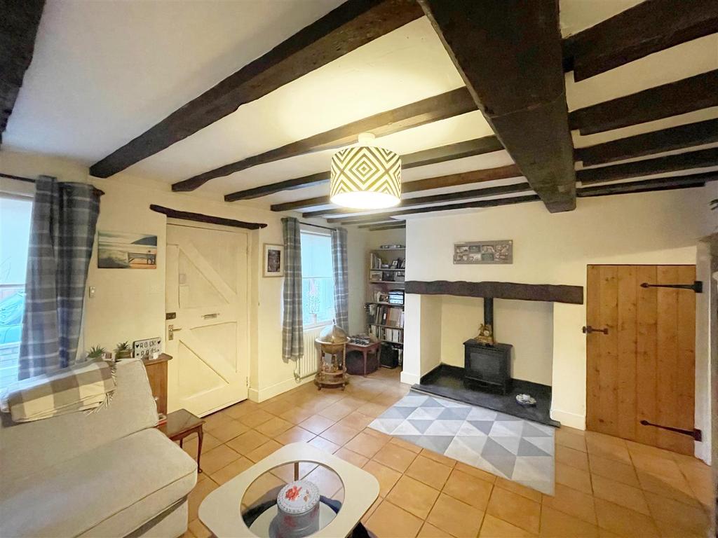 19 Mount Street, Shrewsbury, SY3 8QJ 2 bed cottage £300,000