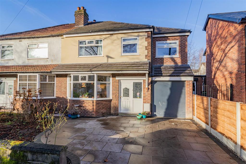 Aldermary Road, Chorlton 4 bed semidetached house £525,000