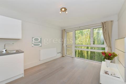 2 bedroom apartment to rent, Boundary Road, St John's Wood, NW8