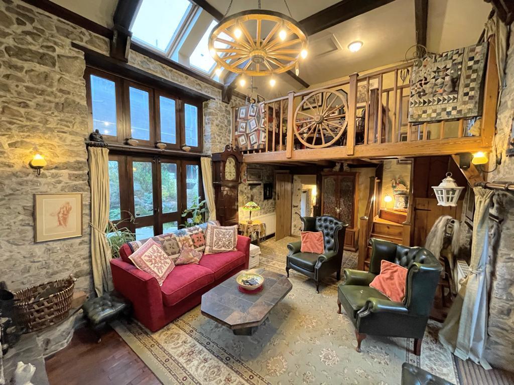 Newton Road, Newton, Swansea 7 bed detached house for sale £950,000