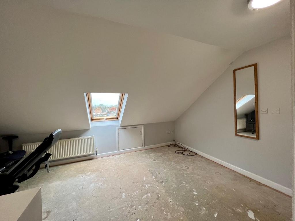 Top room 3.jpg