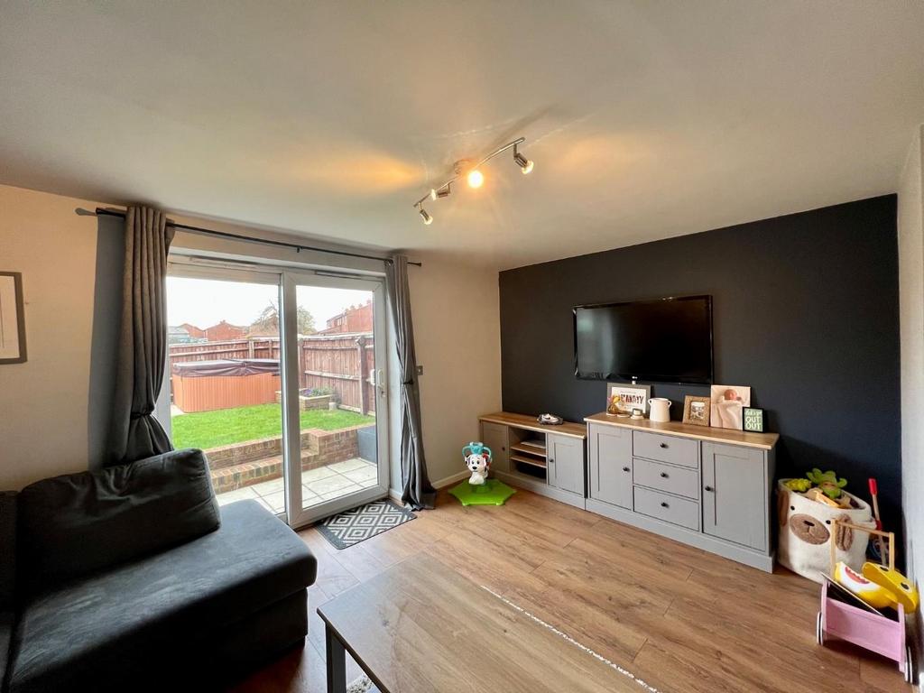 1 Moreton Villas - Photo 6..jpg