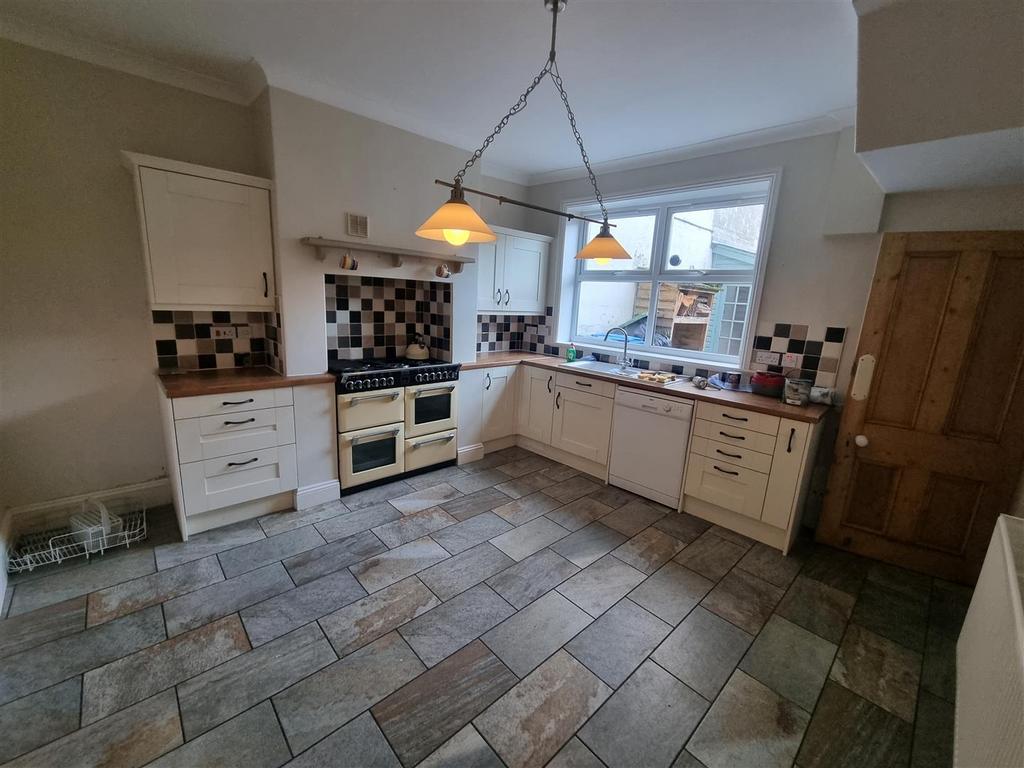 Wesley Crescent, Shildon 2 bed terraced house £60,000