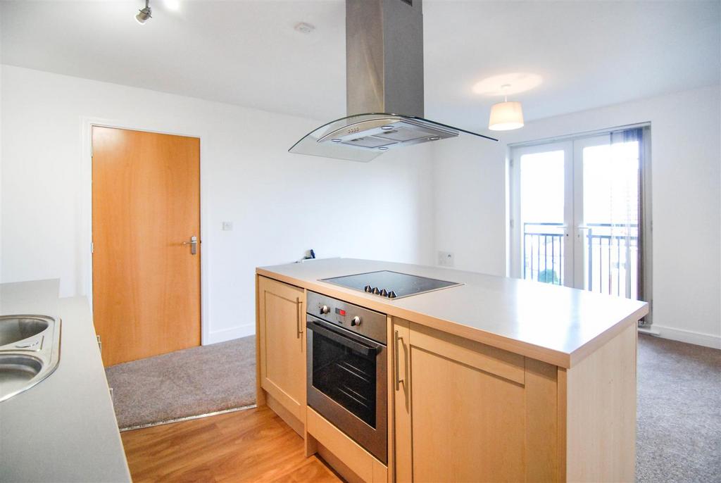 Birchin Bank, Elsecar, Barnsley 1 bed apartment £75,000