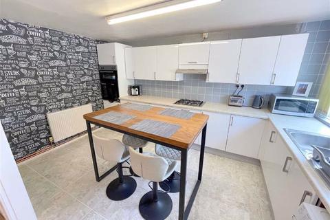58 Fernwood Drive, Leek, ST13 8JD