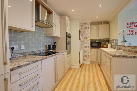 2 Bellomonte Crescent, Drayton, Norwich, NR8 6EJ