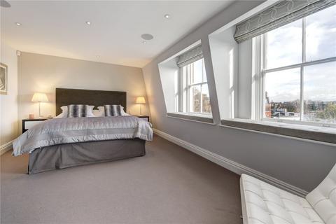 Flat 3, 4 Egerton Gardens, London, SW3 2BS