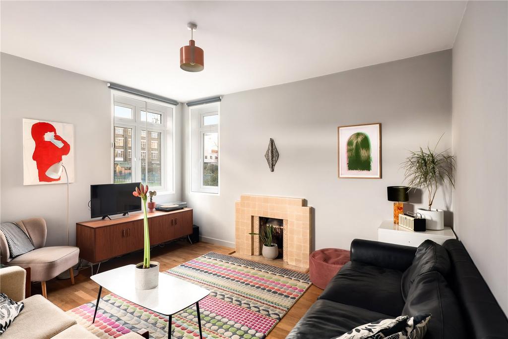Banister House, Homerton High Street, London, E9 2 bed flat for sale