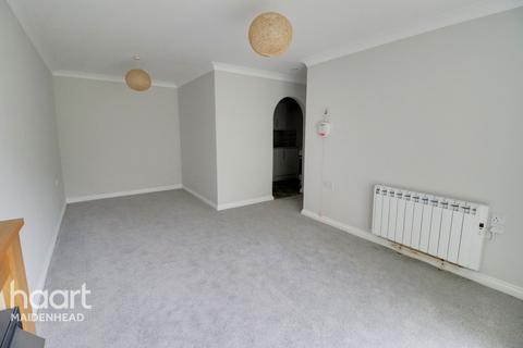 2 bedroom apartment for sale - Shoppenhangers Road, MAIDENHEAD