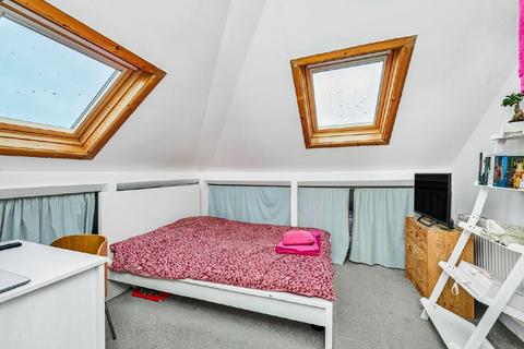 3a Clandon Terrace, Wimbledon, London, SW20 8SE