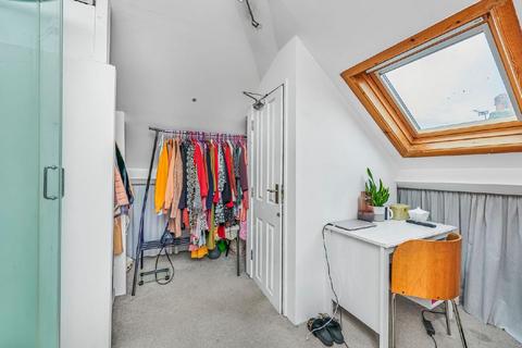 3a Clandon Terrace, Wimbledon, London, SW20 8SE