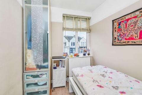 3a Clandon Terrace, Wimbledon, London, SW20 8SE