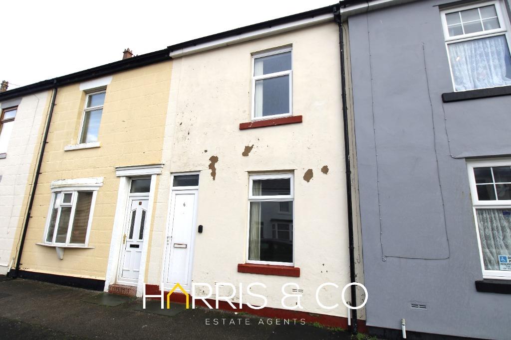 North Church Street, Fleetwood, FY7 2 bed terraced house for sale £75,000
