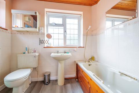 19 Chobham Road, Frimley, Camberley, GU16 8PG