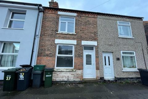 2 bedroom terraced house to rent, Arthur Street, Netherfield, NG4 2HP