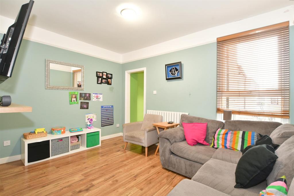 Whale Island Way, Portsmouth, Hampshire 3 bed terraced house £245,000