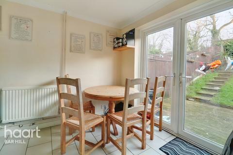 142 Hillcrest, Bar Hill, Cambridge, CB23 8TH