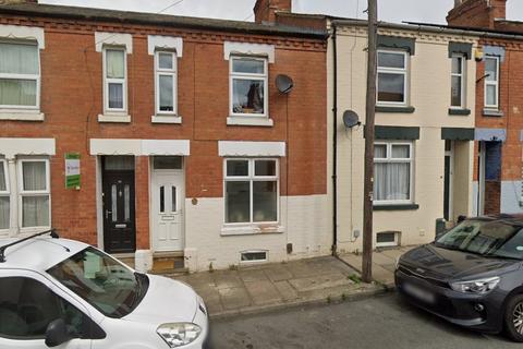 2 bedroom terraced house to rent, Cambridge Street, Semilong, Northampton, NN2