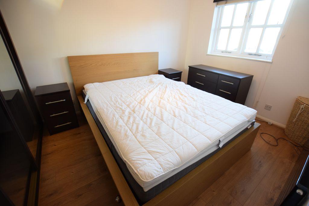 Bedroom 1 (Double)