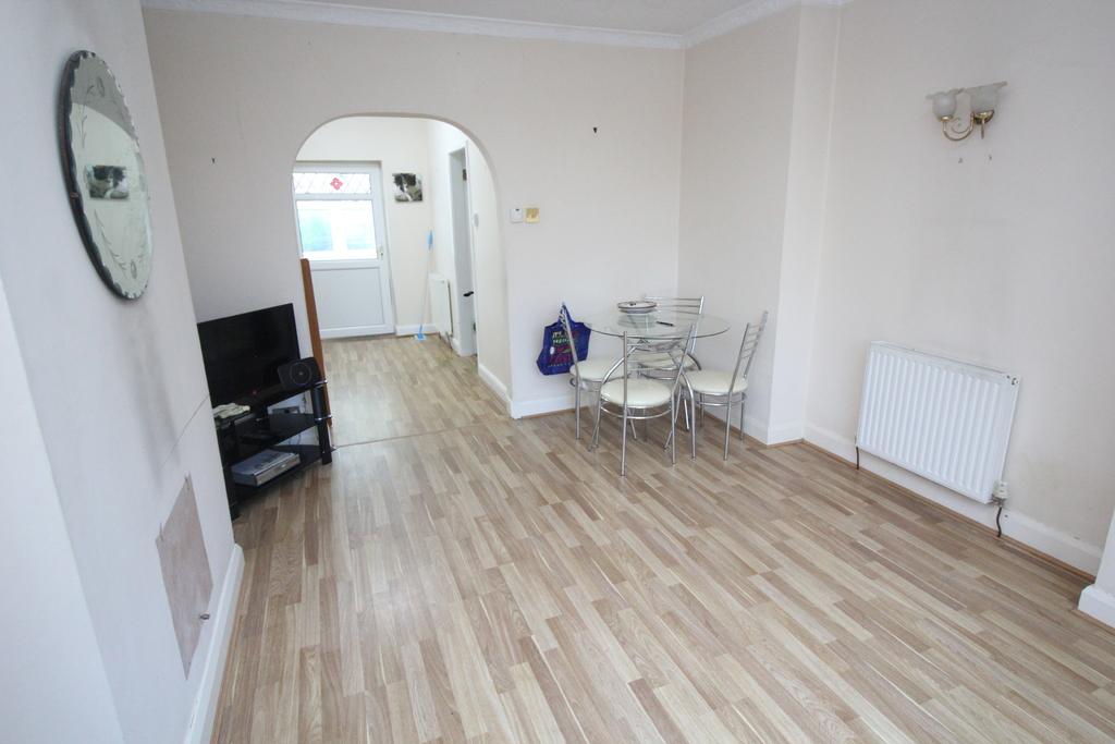 Winchester Road Stretford 2 bed terraced house £239,950