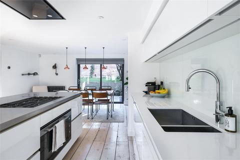 268 Haggerston Road, London, E8 4EP