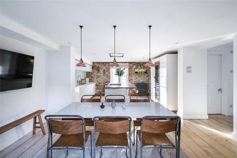 268 Haggerston Road, London, E8 4EP