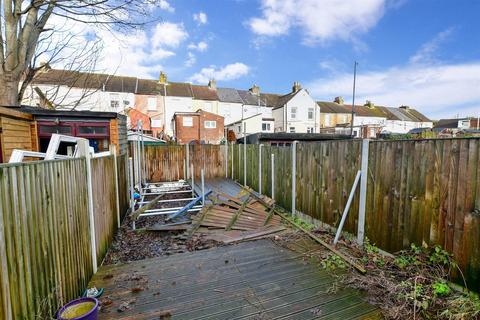 2 bedroom terraced house for sale - Coombe Valley Road, Dover, Kent